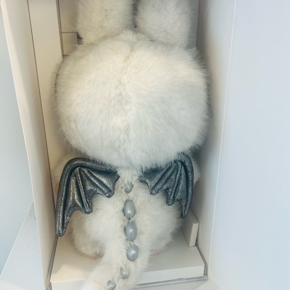 New Pop Mart The Monsters Labubu Zimomo Angel In Clouds Giant Vinyl Figure - Picture 5 of 8